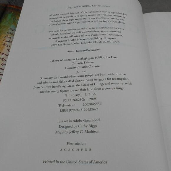 Graceling by Kristin Cashore Hardcover 2008 Harcourt Hardcover Very Good - Picture 5 of 7